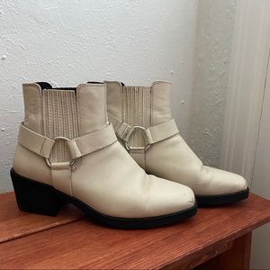 Vagabond Western Booties